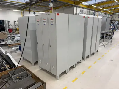 12 Lockers in the changing room – kavel bij NetBid, Radolfzell am Bodensee