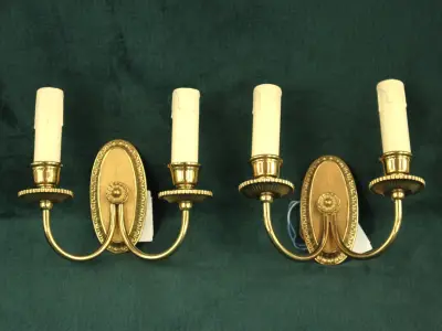 Set van 2 klassieke messing kaarsvormige wandlampen – kavel bij De Kringwinkel, Antwerpen