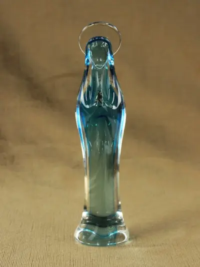 Madonna (Heilige Maagd Maria) beeld van handgeblazen glas – kavel bij De Kringwinkel, Antwerpen