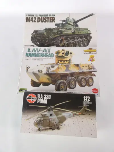 Set van 3 militaire modelbouwkits ongebouwd – kavel bij De Kringwinkel, Heverlee