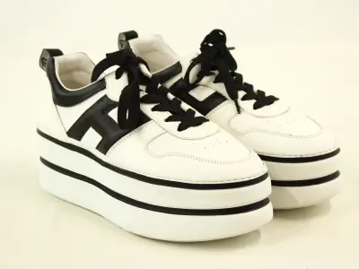Hogan sneakers dames met plateauzool - maat 38 - Made in Italy – kavel bij De Kringwinkel, Antwerpen