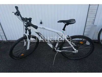 Viper Bike – kavel bij Auctelia, Flémalle