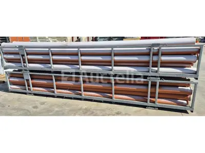 31 baksteenrode PVC-buizen met sleeves – kavel bij Auctelia, Walcourt