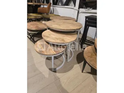Set van 3 nieuwe salontafels in mangohout witte poot – kavel bij Auctelia, Meix-devant-Virton