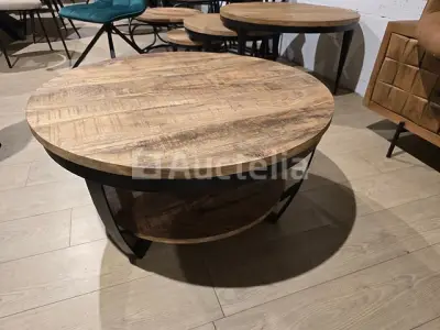 Nieuwe massief houten salontafel – kavel bij Auctelia, Meix-devant-Virton