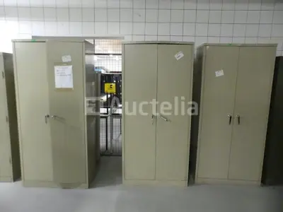 4 metalen kasten met 2 deuren – kavel bij Auctelia, Saint-Gilles