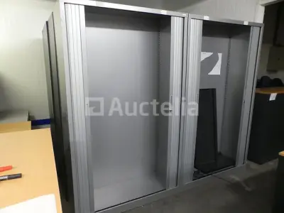 2 Gesloten garderobes – kavel bij Auctelia, Saint-Gilles