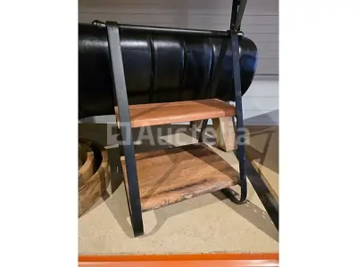 Nieuwe massief houten en metalen plank 35x27x46cm – kavel bij Auctelia, Meix-devant-Virton