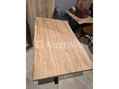 Nieuwe tafel acacia massief hout natuurlijke randen 240x110x5cm hoogte 77cm voet x x – kavel bij Auctelia, Meix-devant-Virton