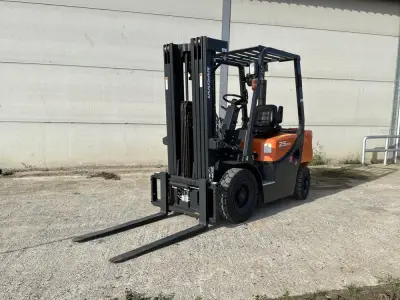 2020 Doosan D25GP heftruck (demotoestel) – kavel bij Dome Auctions, Tielt