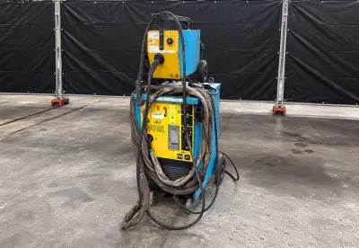 SAF SAFMIG 380 BL MIG/MAG lasapparaat met draadaanvoerunit – kavel bij Dome Auctions, Depot Deinze