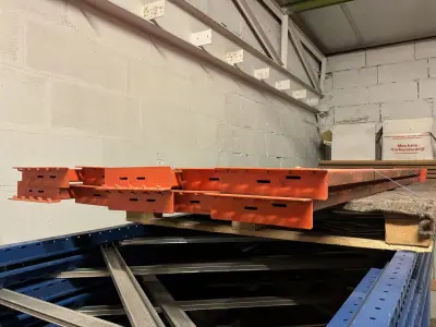 SOFECOME EUROSTORS Liggers voor palletstelling (10x) – kavel bij Dome Auctions, Bonheiden