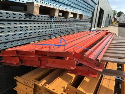 liggers voor palletstelling (14x) – kavel bij Dome Auctions, Bonheiden