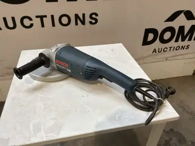 Bosch GWS 22-230 JH Haakse slijper – kavel bij Dome Auctions, Depot Deinze
