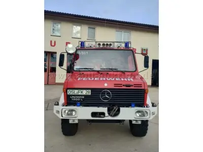1 Unimog U 1300 L37 Feuerwehr RW 1 – kavel bij Zoll-Auktion, Calau