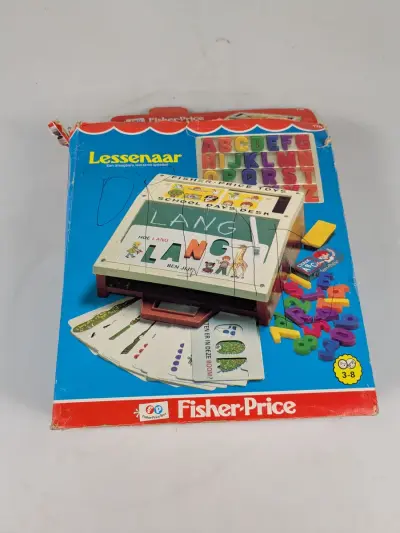 Fisher-Price Lessenaars educatief speelgoed met letters en kaarten – kavel bij De Kringwinkel, Sint-Niklaas