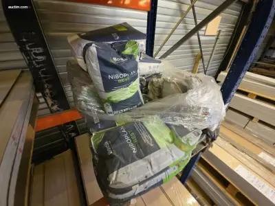 17 Zakken egaliseermiddel – kavel bij Auctim, Kinrooi