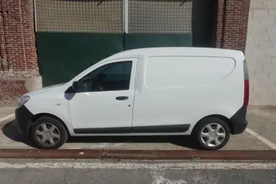Dacia SD – kavel bij Openbare Verkopen, Gent