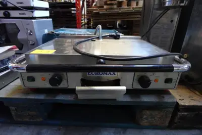 Inox contactgrill Euromax – kavel bij Openbare Verkopen, Gent