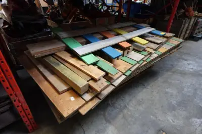 Grote partij houten omheining – kavel bij Openbare Verkopen, Gent