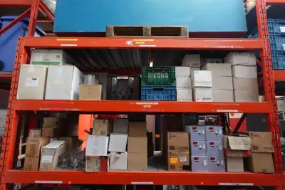 Partij diverse glazen – kavel bij Openbare Verkopen, Gent