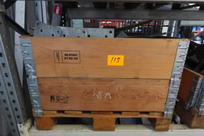 Pallet paalhouders – kavel bij Openbare Verkopen, Gent