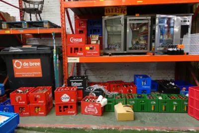 Partij leeggoed – kavel bij Openbare Verkopen, Gent