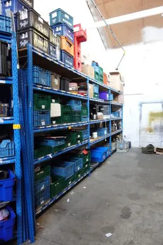 Metalen magazijnrek – kavel bij Openbare Verkopen, Gent