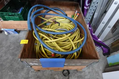 3x Pallet tuinslangen – kavel bij Openbare Verkopen, Gent