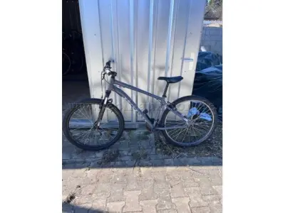 1 Damenrad Mountain Bike Rockrider, 28 Zoll – kavel bij Zoll-Auktion, Bad Bevensen