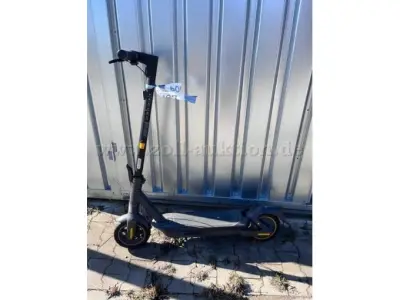 1 E-Scooter NINEBOT MAX G2 D powered by Segway, 10 Zoll – kavel bij Zoll-Auktion, Bad Bevensen
