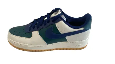 NIKE - AIR FORCE 1 - Customized by Stephanie - 'PETER' - MAAT 44 – kavel bij Openbare Verkopen, Kooigem