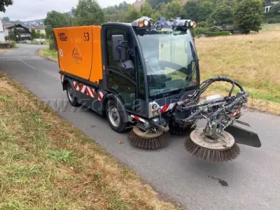 1 Küpper und Weisser Saugkehrmaschine S3 – kavel bij Zoll-Auktion, Dillenburg