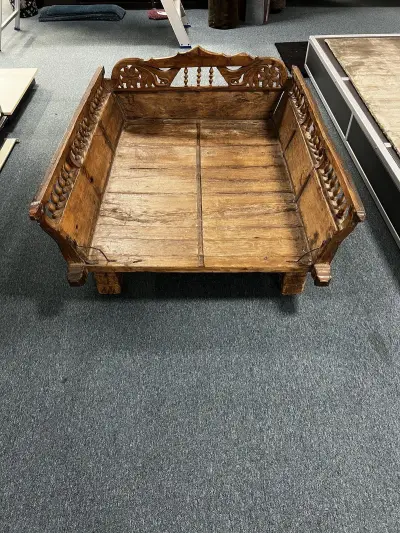 Indisch bed circa 1950 – kavel bij Openbare Verkopen, Dendermonde