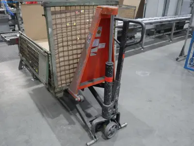 Scissor Lift Truck Schefer 1102011SLTM3 – kavel bij NetBid, Gerstungen