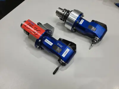 2 Powered HSK-A63 Tools/90° Angle Attachments Benz – kavel bij NetBid, Gerstungen