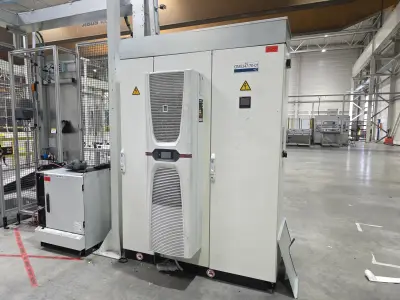 Control cabinet with a control cabinet cooling unit serving as a spare parts dispenser Rittal VX Y112.581 – kavel bij NetBid, Gerstungen