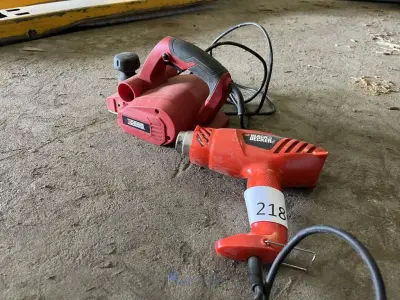 Heteluchtblazer BLACK & DECKER en schaafmachine XCEED – kavel bij VH Auctions