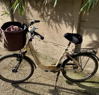 Damesfiets Victoria – kavel bij Belga Veilingen, Knokke