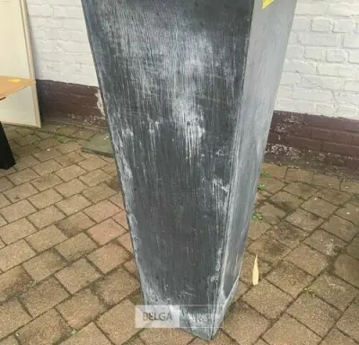 Kunststof zuil – kavel bij Belga Veilingen, Knokke