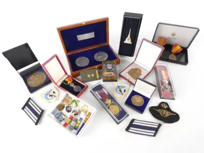 Verzameling militaire medailles, insignes en onderscheidingen – kavel bij De Kringwinkel, Heverlee