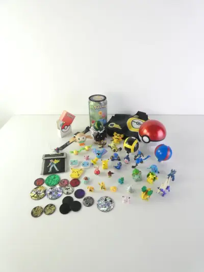 Pokémon verzameling - figuren & accessoires – kavel bij De Kringwinkel, Heverlee