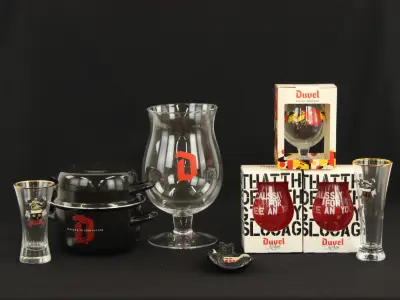 Collectie van 9 Duvel bier- en horeca-items – kavel bij De Kringwinkel, Antwerpen