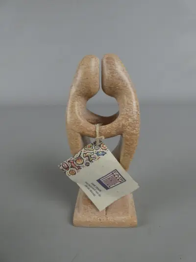 Fair trade beeld koppel – kavel bij De Kringwinkel, Diest