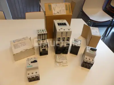 Siemens Elektronische Elementenset – kavel bij Auctelia, Drogenbos