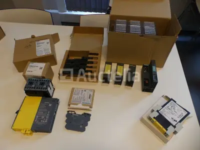 Siemens Elektronische Elementenset – kavel bij Auctelia, Drogenbos