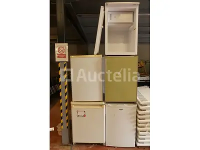 5 tafelkoelkasten – kavel bij Auctelia, Courcelles