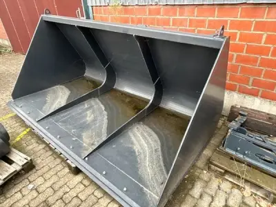 Baggerschaufel Schäffer (3.500 Liter) – kavel bij Blinto, Grevenbroich