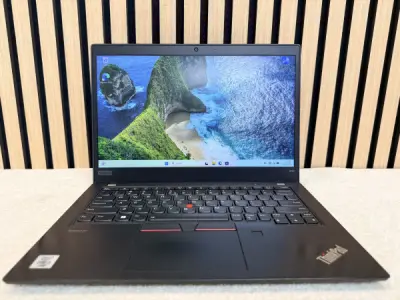 Lenovo ThinkPad X13 Gen 1 | i5-10310U | 16GB | 256GB NVMe – kavel bij XL Auctions