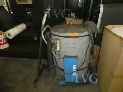 Industriesauger NILFISK GB 726 – kavel bij IVG, Velen